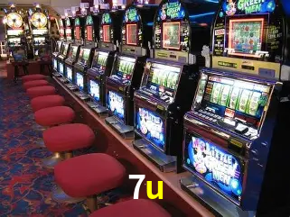 A Ascensão dos Esportes Eletrônicos: Um Novo Paradigma no Entretenimento